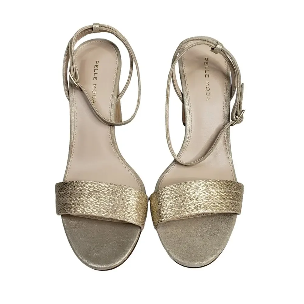 PELLE MODA Womens 8 Zina Ankle Strap Sandal in Platinum Gold
